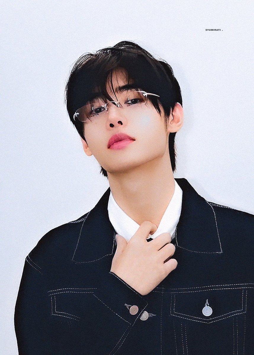 syumirati tweet media