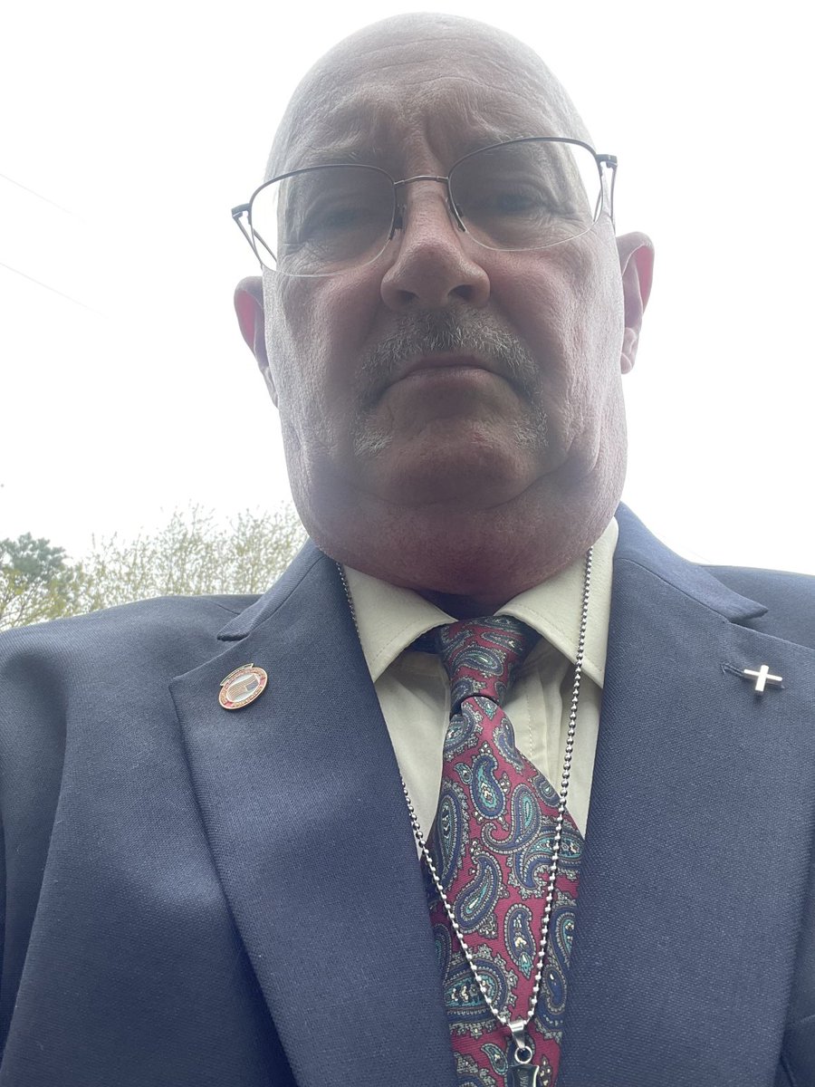 Brother Ray tweet media