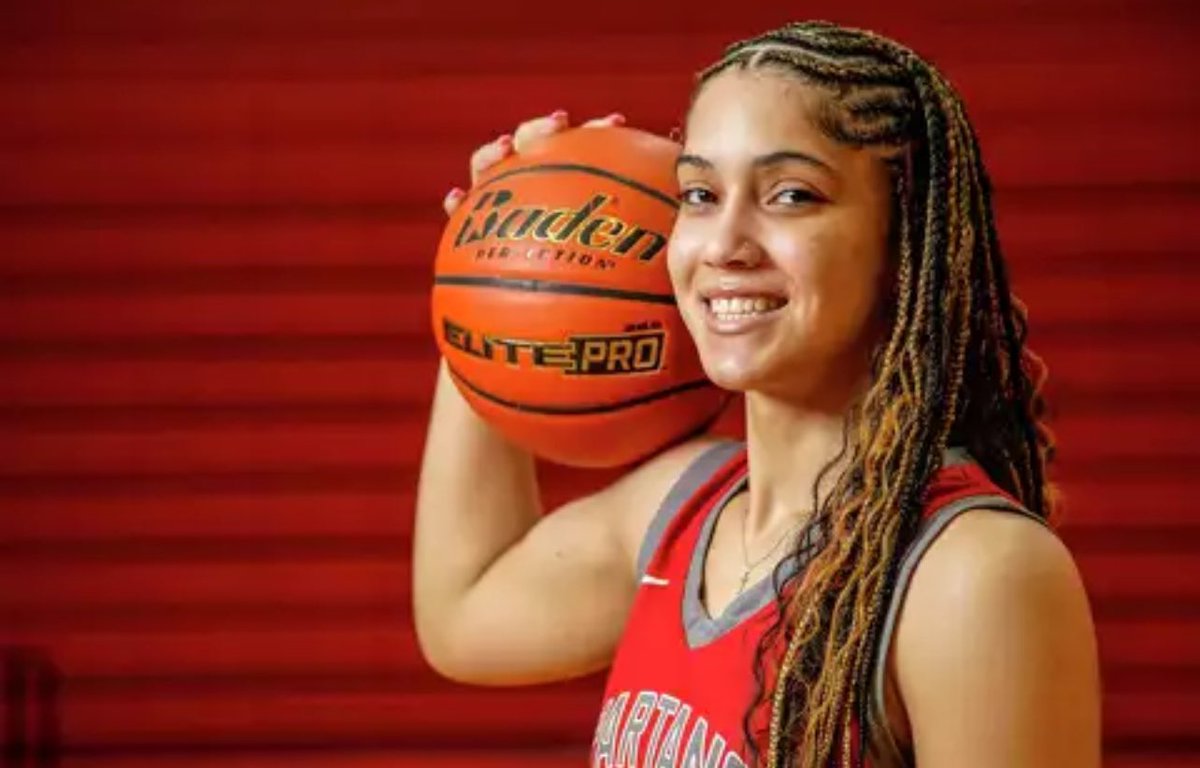 aniaha_2024's tweet image. Extremely grateful to be recognized as All-Greater Houston Girls Basketball Player of the Year! houstonchronicle.com/texas-sports-n…