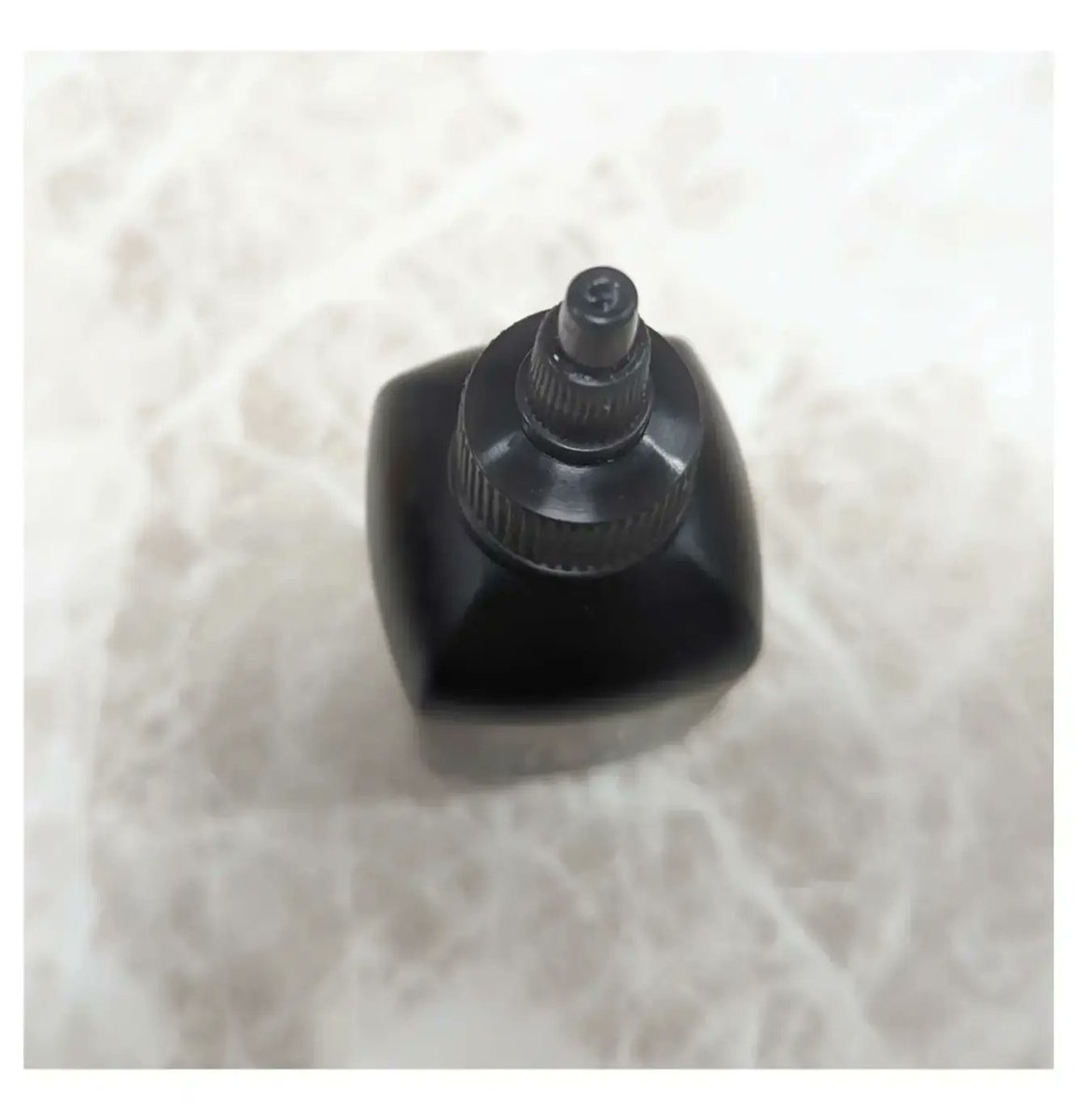 azumin0904's tweet image. TRICORE
温感ヘアトリートメント
水と混ざると液体からクリームに変わり、温感を感じる新感覚の生トリートメント✨
 タンパク質とアミノ酸を豊富に配合した高濃縮栄養TR✨
instagram.com/p/C5LxorMyb5E/…
@tricore.jp
 #PR #tricore #トリコレ #温感生トリートメント #トリコレでチュルン髪 #韓国コスメ