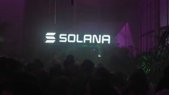 Solana Leonard ✘ (@leonardnftpage) on Twitter photo 🏆GIVEAWAY🏆
📍$50 $SOL
1️⃣ Repost + LIKE ❤️
2️⃣ Follow <a href="/leonardnftpage/">Solana Leonard ✘</a>
3️⃣ DROP $SOL WALLET 💳
24 Hr. #Solana #Sol #Crypto #Airdrop 🏆GIVEAWAY🏆
📍$50 $SOL
1️⃣ Repost + LIKE ❤️
2️⃣ Follow <a href="/leonardnftpage/">Solana Leonard ✘</a>
3️⃣ DROP $SOL WALLET 💳
24 Hr. #Solana #Sol #Crypto #Airdrop