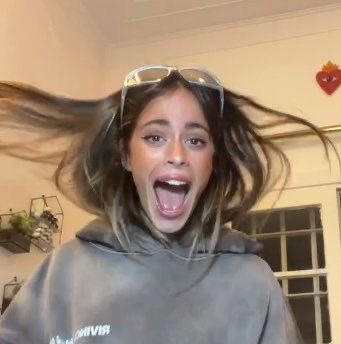 stcesselss's tweet photo. MAÑANA SALE UNA NUEVA CANCIÓN DE TINI. https://t.co/gLedEev5qr