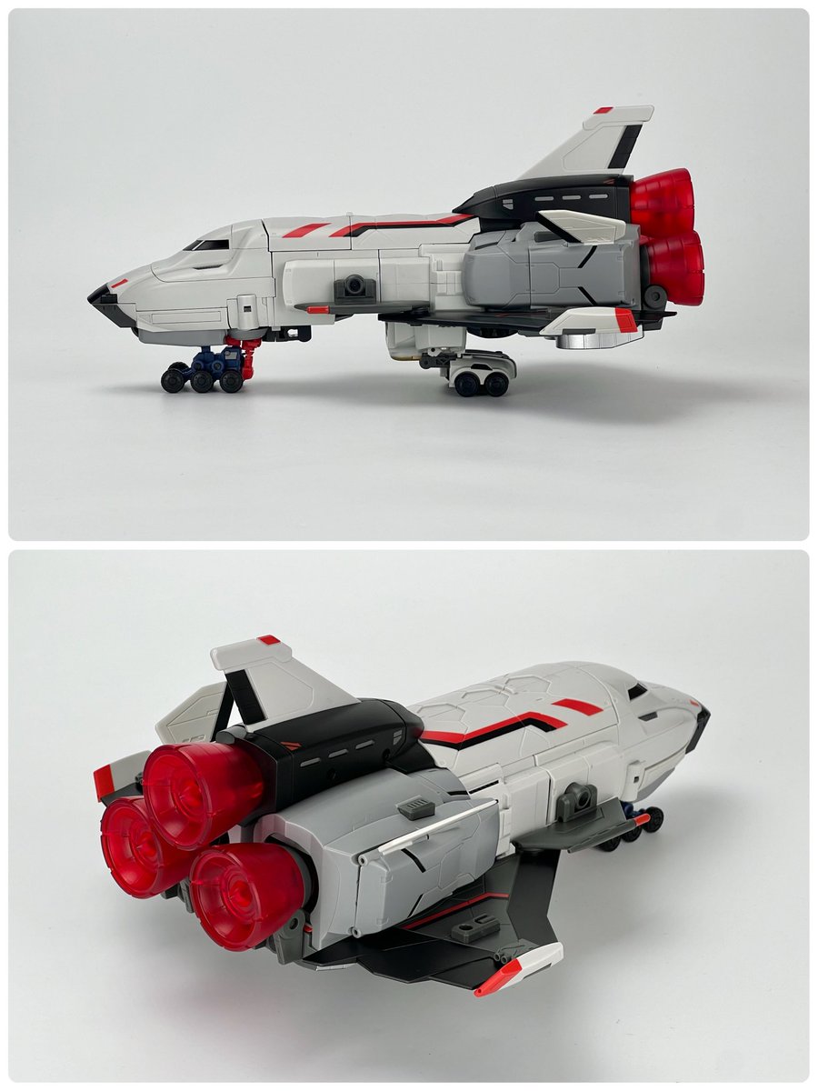 fans_hobby's tweet photo. Check out first full coloured sample of MB-22 SKY FLAME (space shuttle mode)!
#fanshobby #thirdpartytransformers #navalcommander #armadaprime #jetfire #skyflame https://t.co/P03mmHaX2h