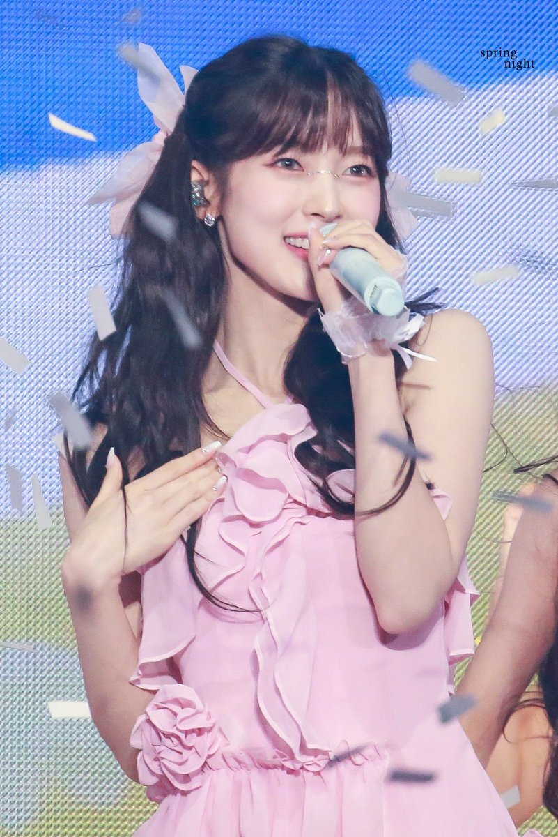 [230716] Over the Rainbow 아린

아린언니도 예쁘다🩷

#오마이걸 #OHMYGIRL #아린 #Arin  
#AprilFoolsDay #AprilFoolsDay2024