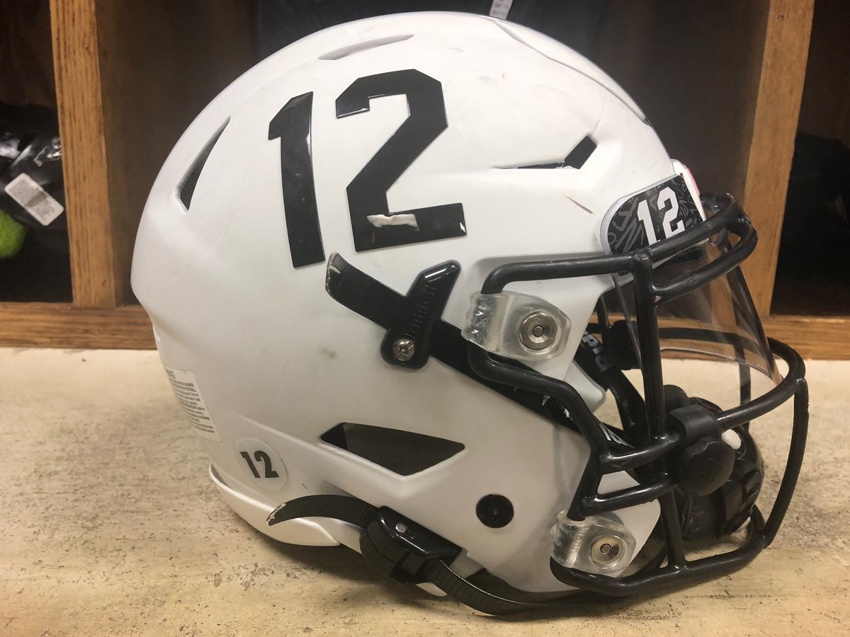 Greenon Knights Football tweet media