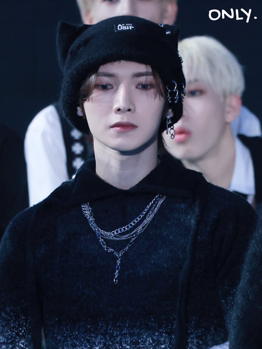 𝗢𝗡𝗟𝗬. tweet media