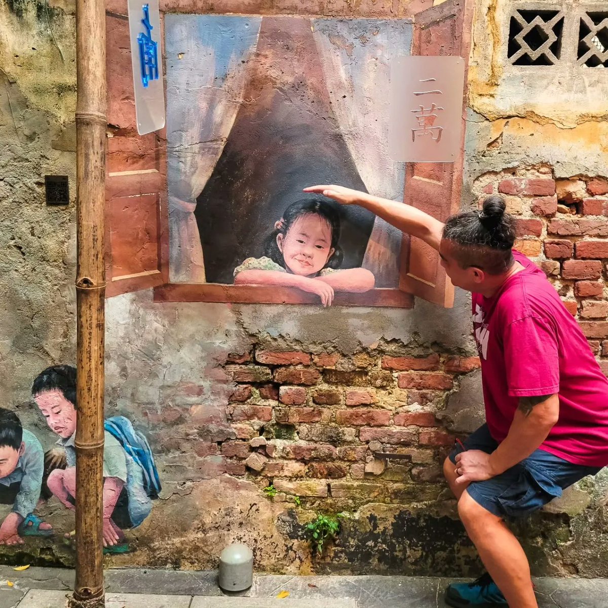 freaktisoy's tweet photo. How I like to interact with the locals when I travel.
🇵🇭 Paano ko gustong makipag-ugnayan sa mga lokal kapag naglalakbay ako.
#indiewrestling #pinoywrestler #asianwrestler #filipinofreak #titofreak https://t.co/MTidVsOEOo