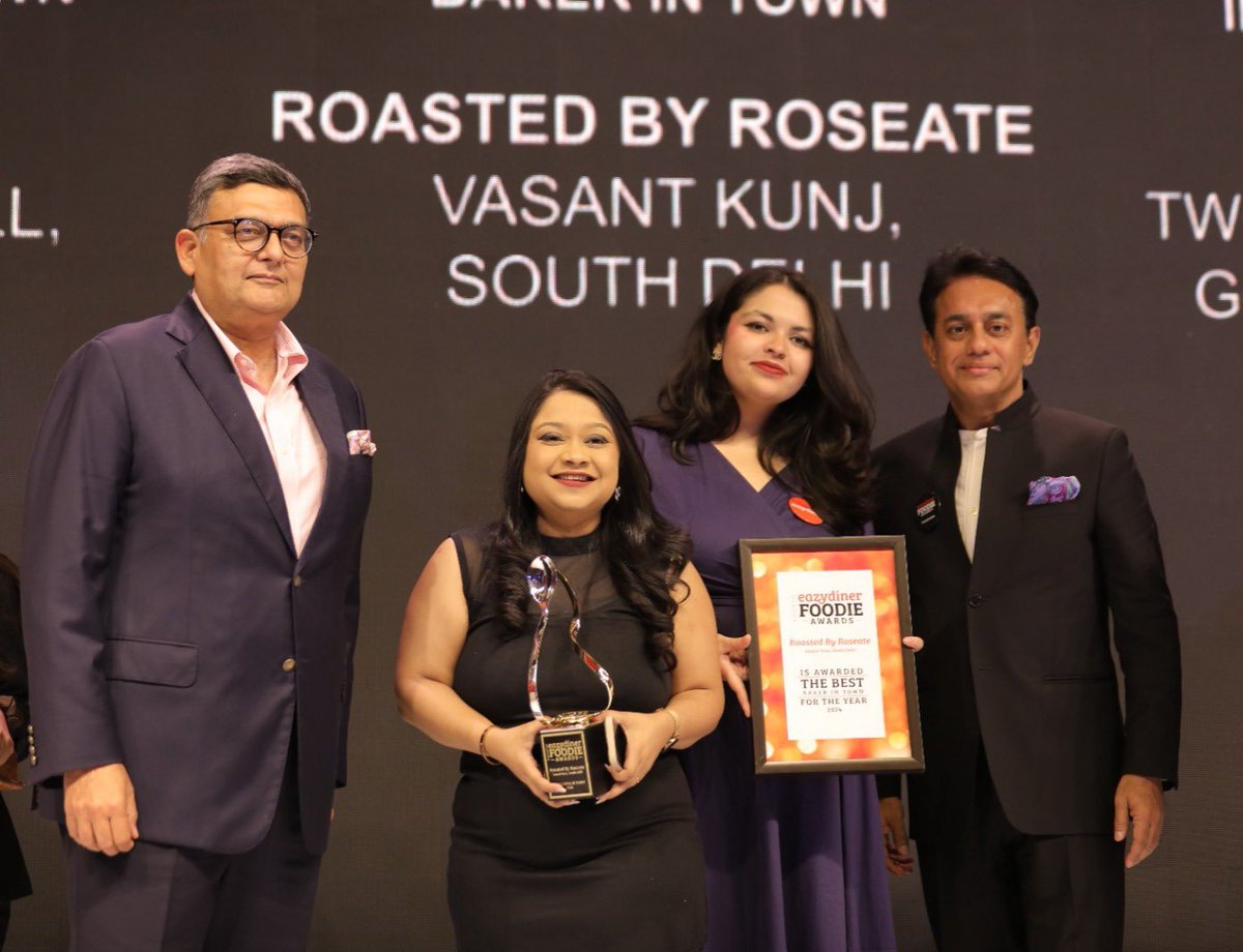 Crumbs of joy! 🌟 Celebrating Roasted By Roseate, South Delhi for winning the Best Baker in Town at the #EazyDinerFoodieAwards