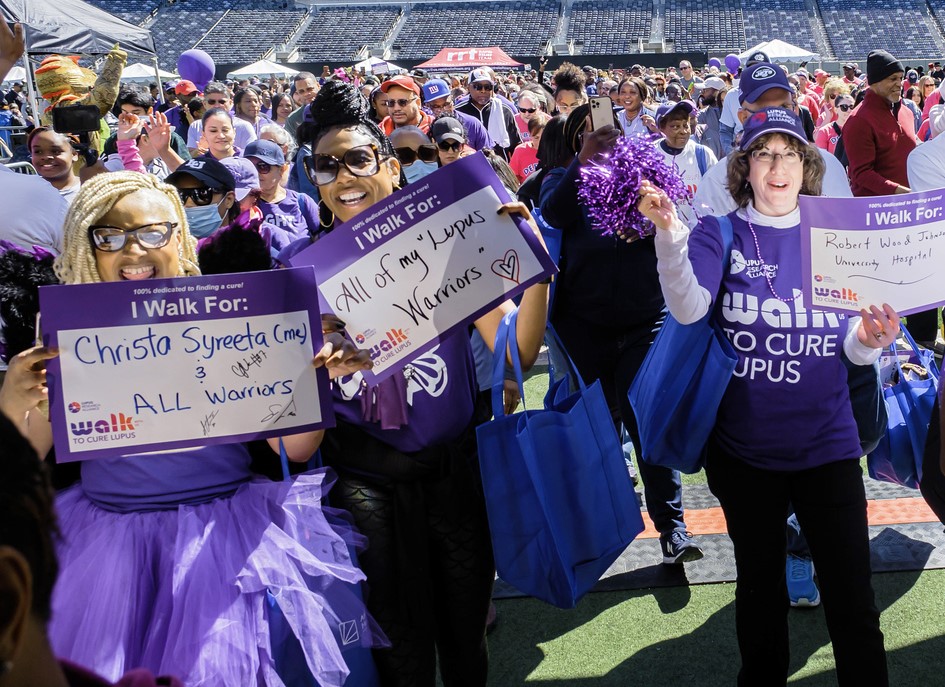 Join us for our New Jersey Walk with Us to Cure Lupus event on Saturday, May 4 at MetLife Stadium! Register for the Walk as a team or individual and begin fundraising! bit.ly/NJ-WALK24 #ManyOneCan #lupus #WalkwithUs #lupuswalk