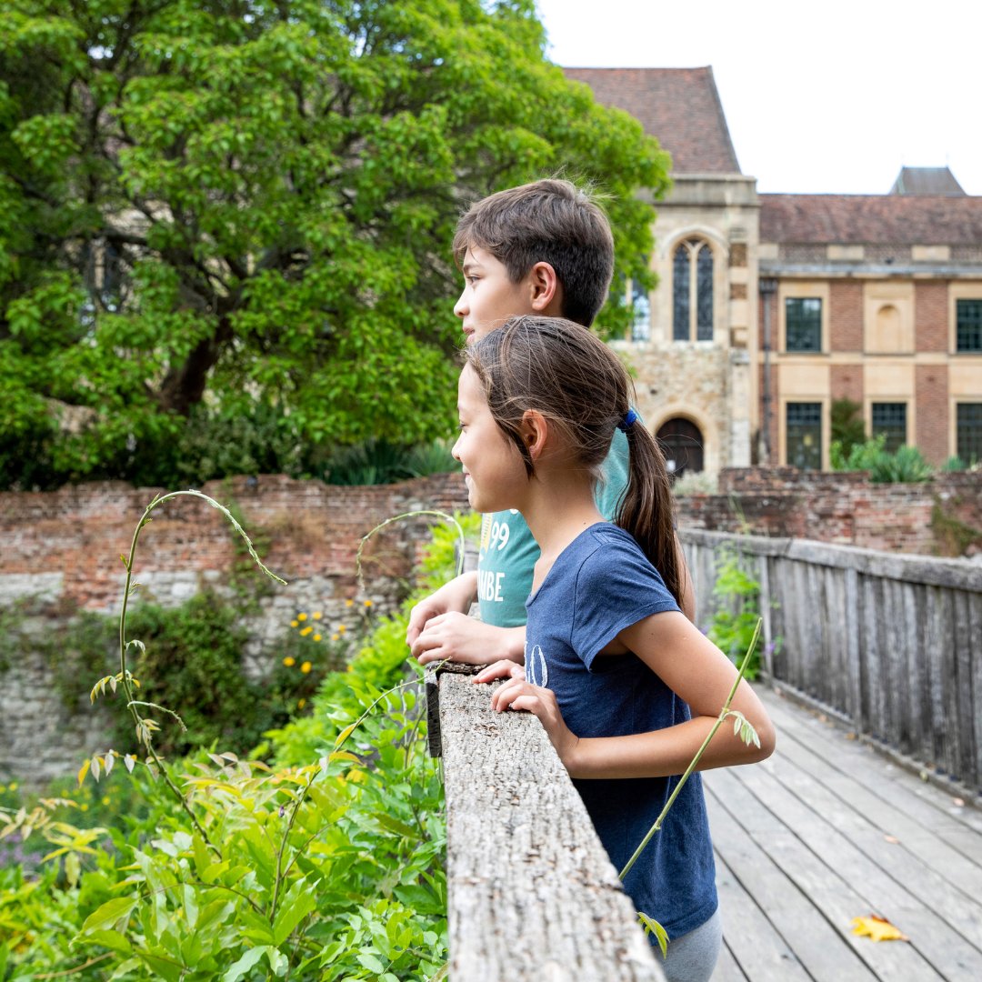 This Easter, embark on our egg-citing adventure quest at Eltham Palace! 🥚🐰 Hunt for clues as you explore our gardens, track down the eggs and get rewarded with a chocolaty treat. 🍫 Book online and save 15% ➡️ english-heritage.org.uk/visit/whats-on…
