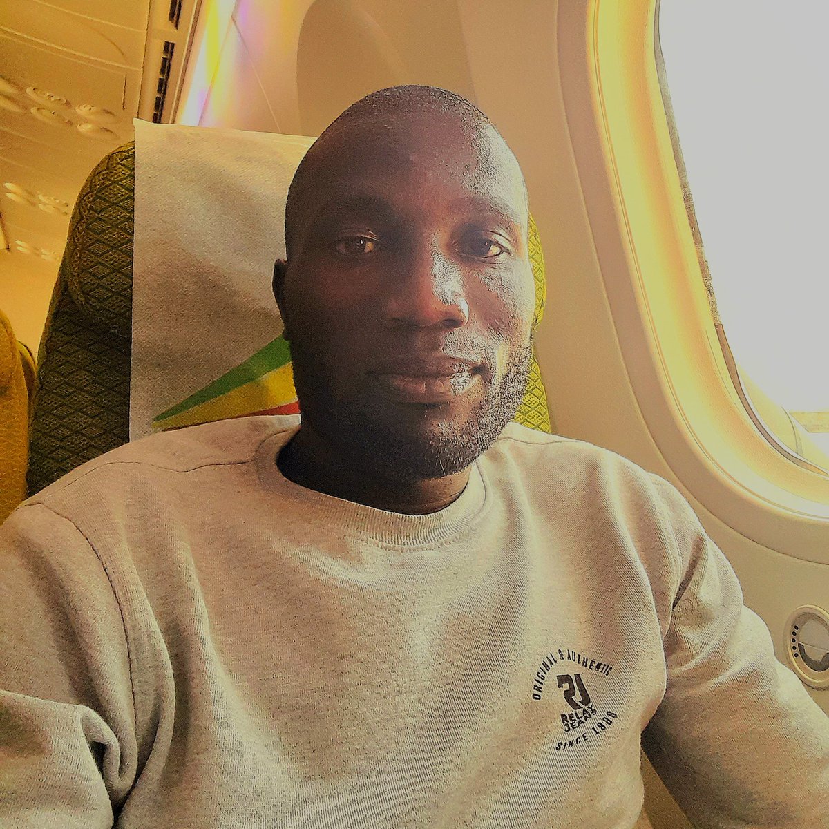 Waluswa's tweet photo. #NewProfilePic https://t.co/LZswFoU4ON