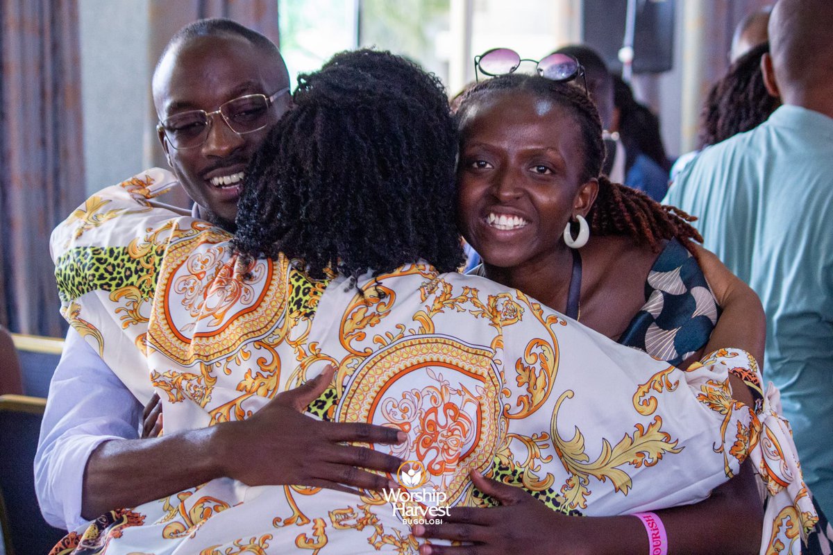 Tracypraising's tweet photo. #WorshipHarvest
#WHBugolobi https://t.co/uvXuFCC1zq