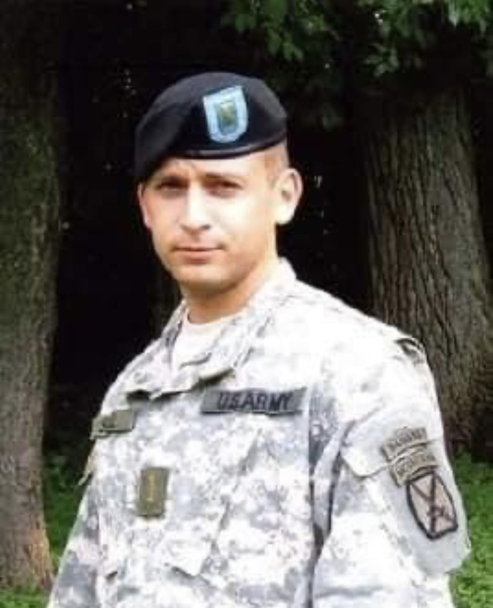 Thank you <a href="/SMGHSBaseball/">St Maria Goretti HS Baseball</a> <a href="/gomhsbaseball/">MHS Baseball</a> North Hag, and Tusc Baseball for being in our tourn. 1LT Rob Seidel left us at CHS, went to West Point and was tragically killed in Iraq serving our country. President Bush spoke about Robbie in a radio address. Thank You to ALL who served