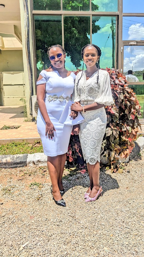MercyAlmasi's tweet photo. Happy Easter to all 💞. He's risen 🥰💫 https://t.co/x77KpfVc03
