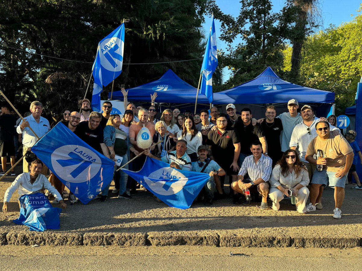 Con huevo de Pascua mediante, culminamos una extensa pero hermosa semana de militancia en la Criolla del Prado! Simplemente agradecer a quienes nos fueron acompañando a lo largo de la semana en el stand de la @lista71 🙌🏼 Esto recién empieza… #HagamosHistoria