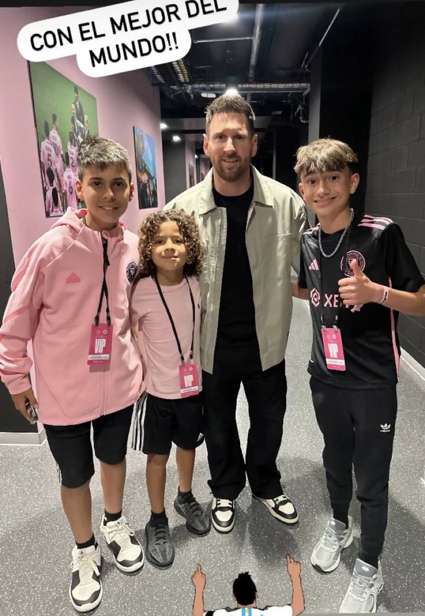 WeAreMessi's tweet photo. Leo Messi with a few young fans yesterday! https://t.co/yjaXGyHS2t