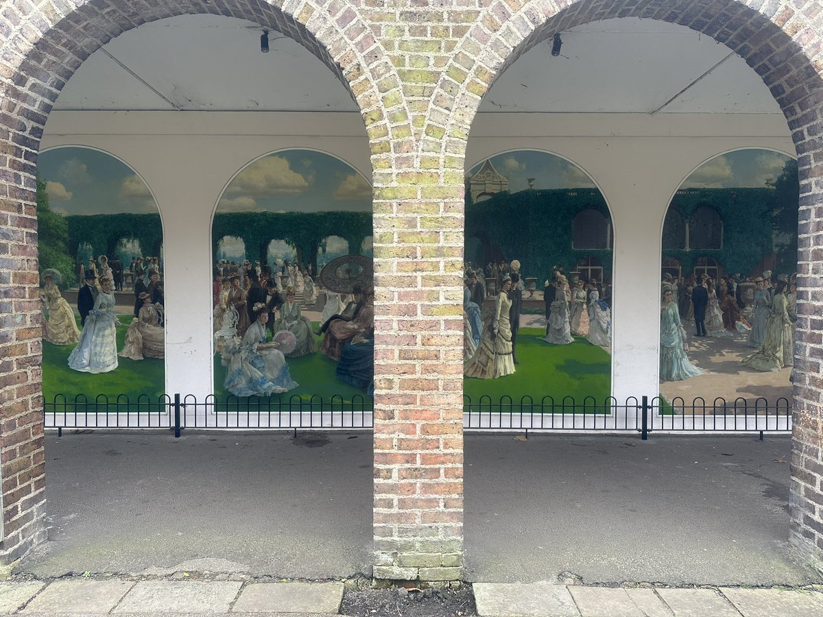 Impressions from #HollandPark, #London UK including #KyotoGardens 

#happyEaster everyone 

#easter2024