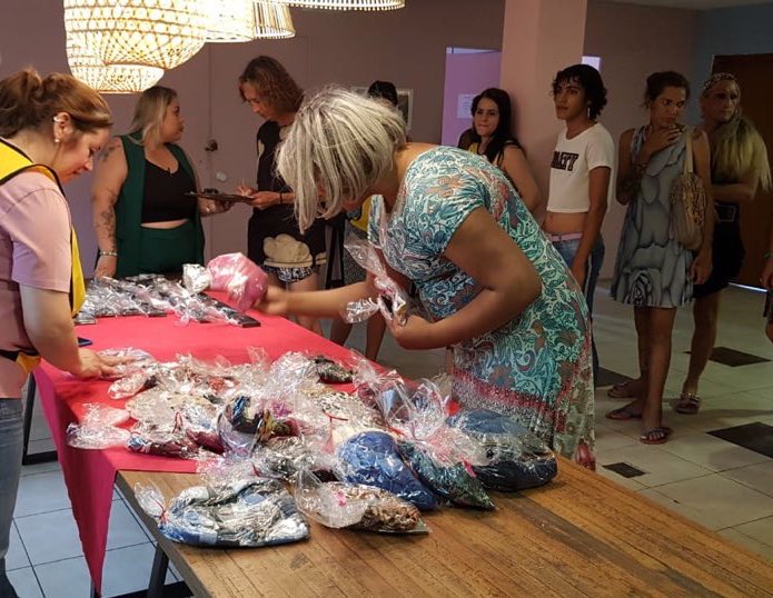 alinadurso's tweet image. Vamos fazer uma boa ação nessa páscoa? 💗

Ajudando as 30 meninas que moram na Casa Florescer 2 

e que nas ultimas semanas tem recebido poucas doações e apoio

Bora deixar essa páscoa mais feliz para as irmãs 

5 reais pra ajudá-las nessa pascoa

chave pix: traviarcado@gmail.com