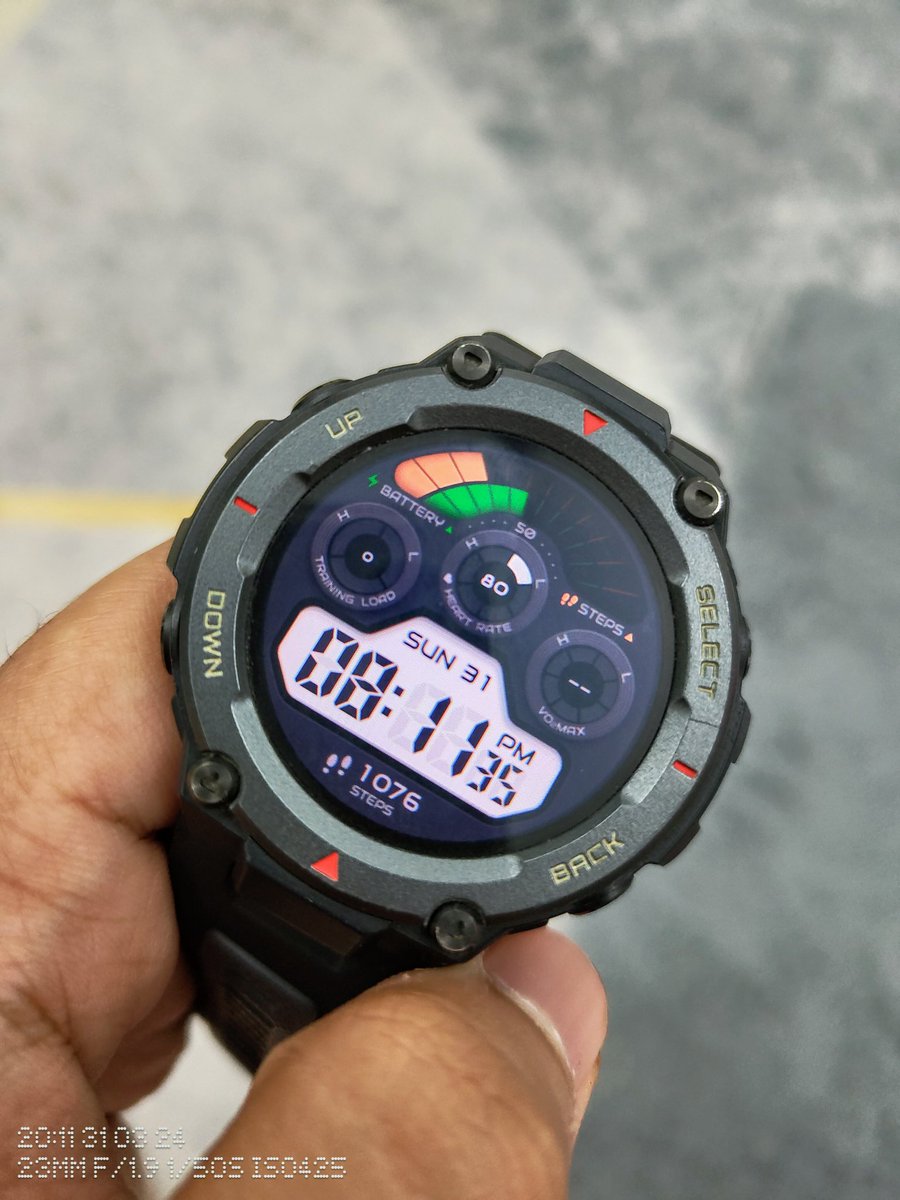 AliFakhruddin13's tweet photo. The most underrated smart watch of all time. #Amazefit #trexpro #smartwatch https://t.co/z70Ms7dxqp