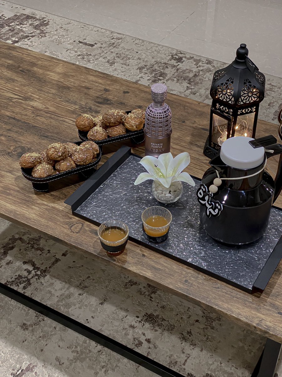 ii_xo2's tweet photo. قهوة لياليّ رمضان كلها 
مسرّه و بهجة و سَعه 🖤. . https://t.co/trtsdZCfQu