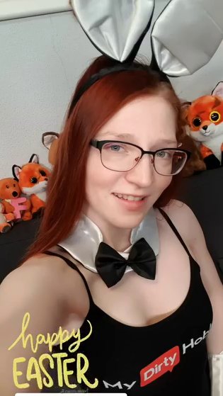 Frohe Ostern von eurem Fuchs-Bunny https://t.co/hDPzRkkleM