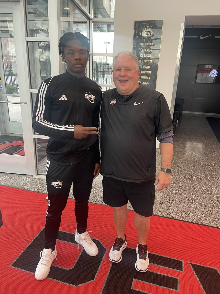 Had a great time at THEE University of Ohio State. Meeting and spending time with Coach Chip Kelly and Coach @ryandaytime was truly a blessing. Everything was an all around great experience. Thank you for having me @OhioStateFB @bzdebski 🙏🏽💯 #GoBuckeyes