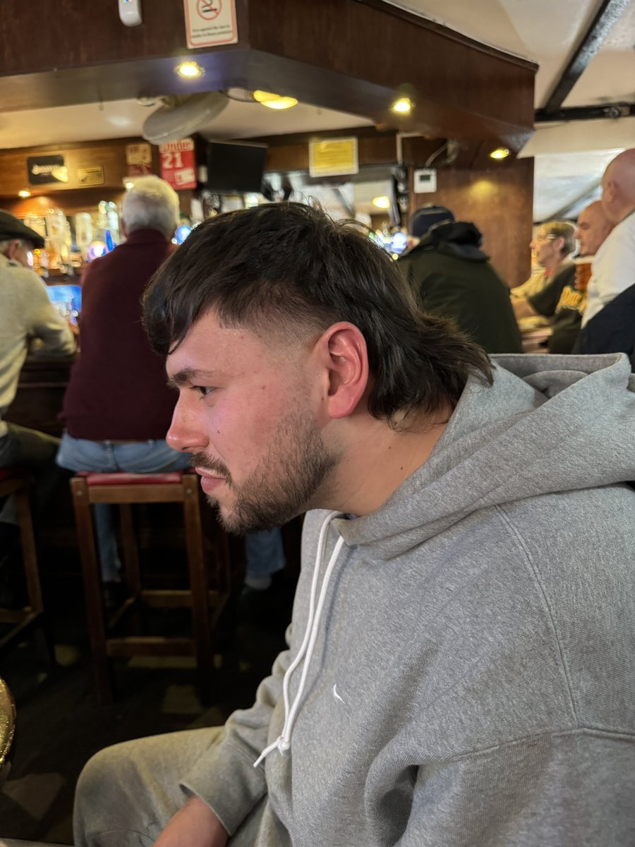 callumbickham's tweet photo. @DannyAarons in ponty https://t.co/kxMrjR0VIU