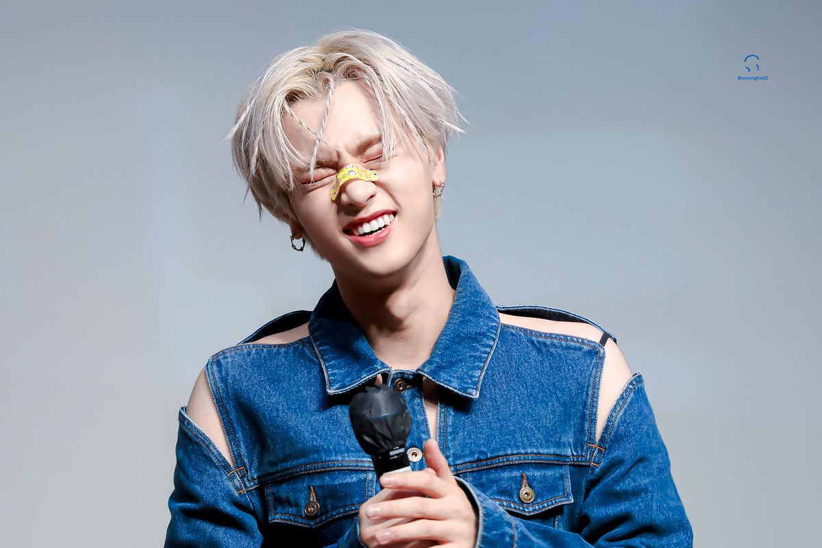 💙일산 출신 01년생 메인보컬💙

#AprilFoolsDay #만우절
#정수 #Jungsu #XdinaryHeroes