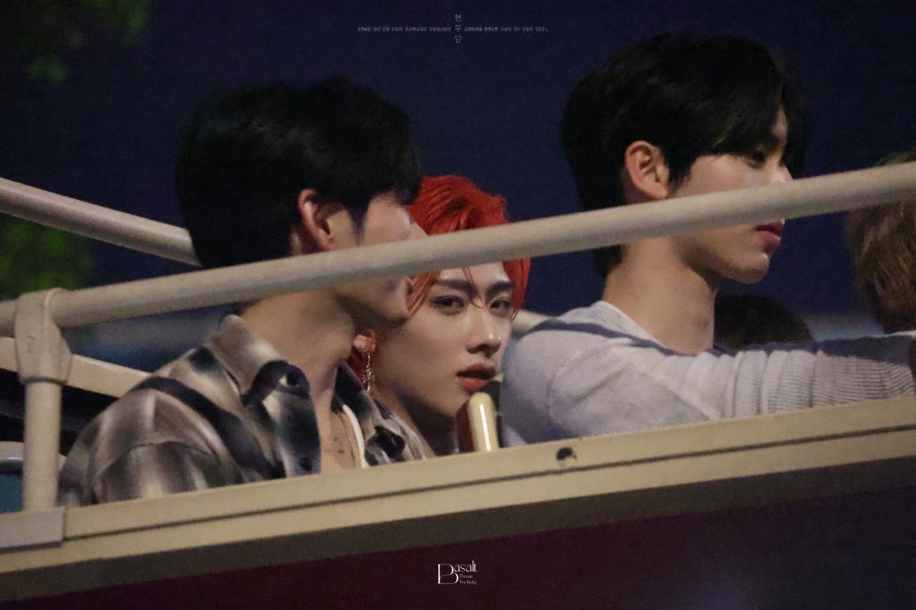 🪨
240330

#리키 #RICKY #沈泉锐 #リッキー
#제로베이스원 #ZEROBASEONE