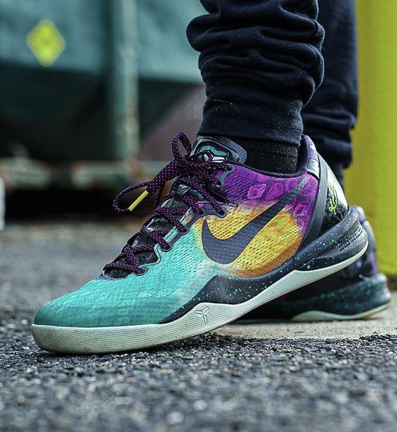 kobe 8 easter on feet