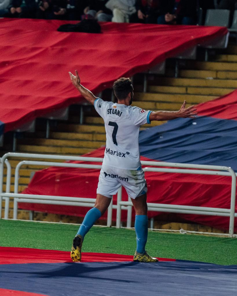 gironarg tweet media