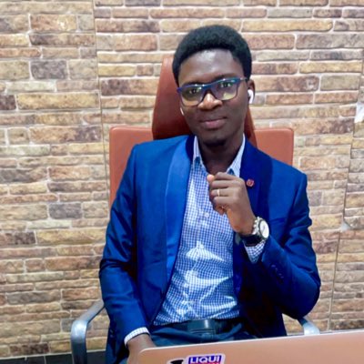 KCapsis's tweet image. #NouvellePhotoDeProfil