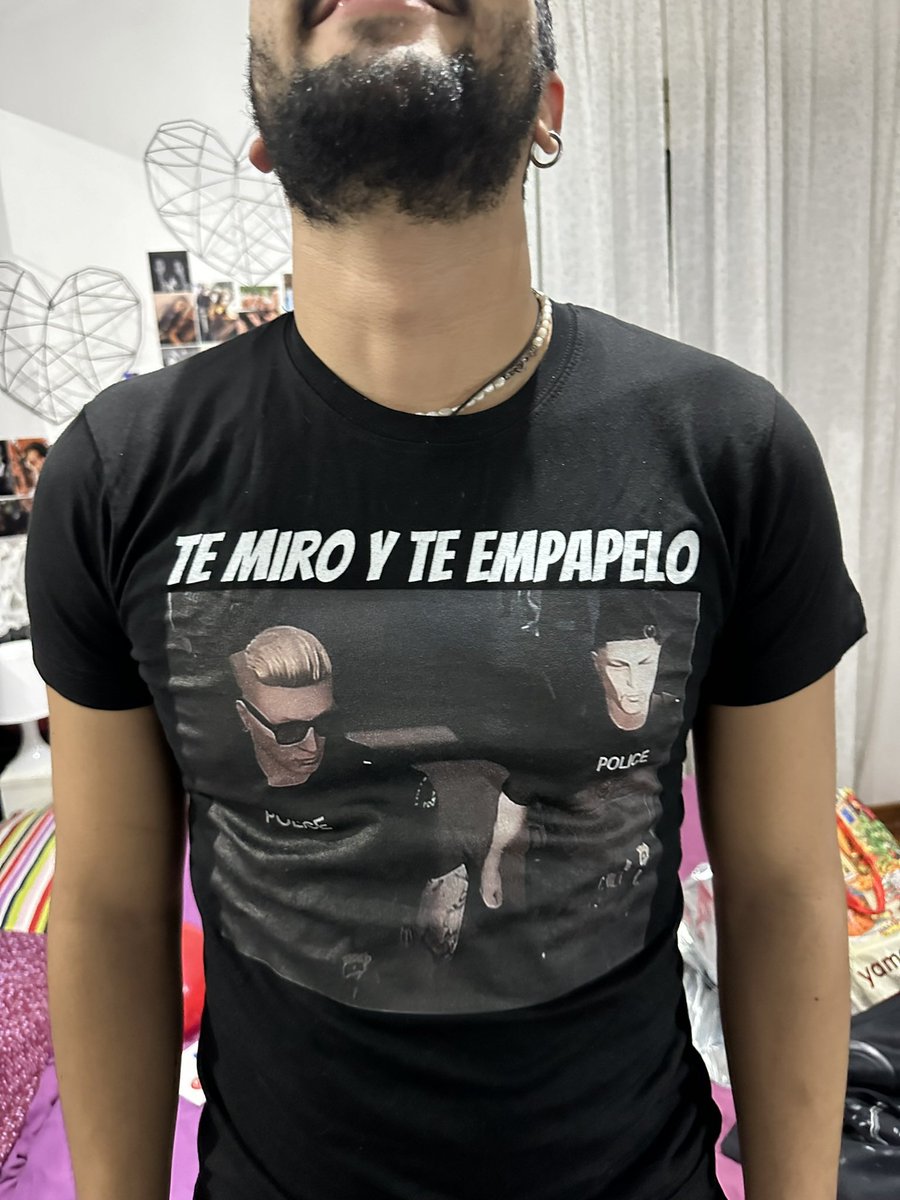 imantadotv's tweet photo. Su novia le regaló esto https://t.co/6ELnT2f9ci