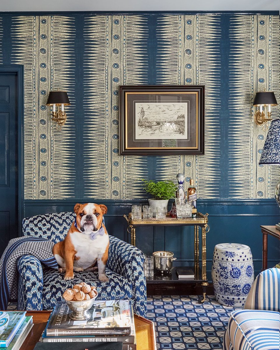 Discover the serene elegance of Hollis Loudon Interiors' tranquil hideaway, where blue beauty reigns supreme with Indian Zag Wallcovering. Photographer: Rikki Snyder Styled by: Frances Finds