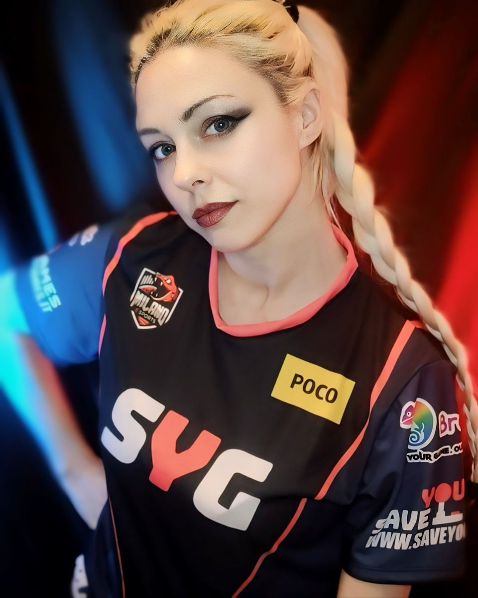 SYGMilano's tweet photo. Actress, professional cosmaker, variety content creator, SYG-TEAM welcomes one of the OG Italian cosplayer in the family @MilenaVigo!
Follow her -> https://t.co/xF0YBQVc41
@brookgamingfans
@poco_italia 
@AsdMilanoEsport https://t.co/WpPVbrZWGV