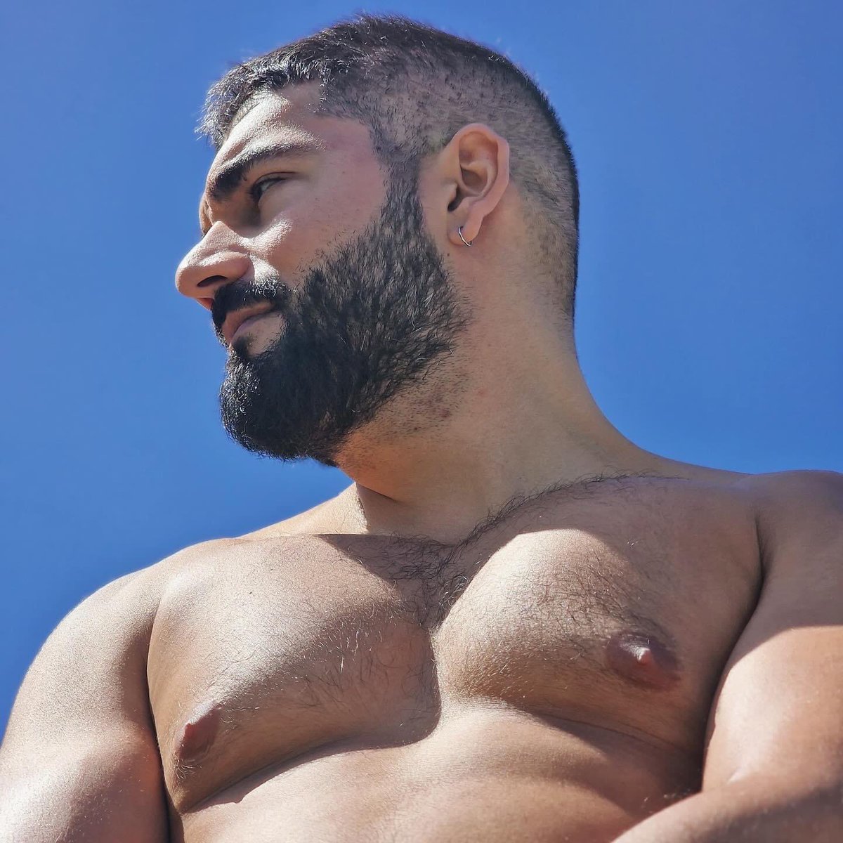 Λίγο κρασί, λίγο θάλασσα….