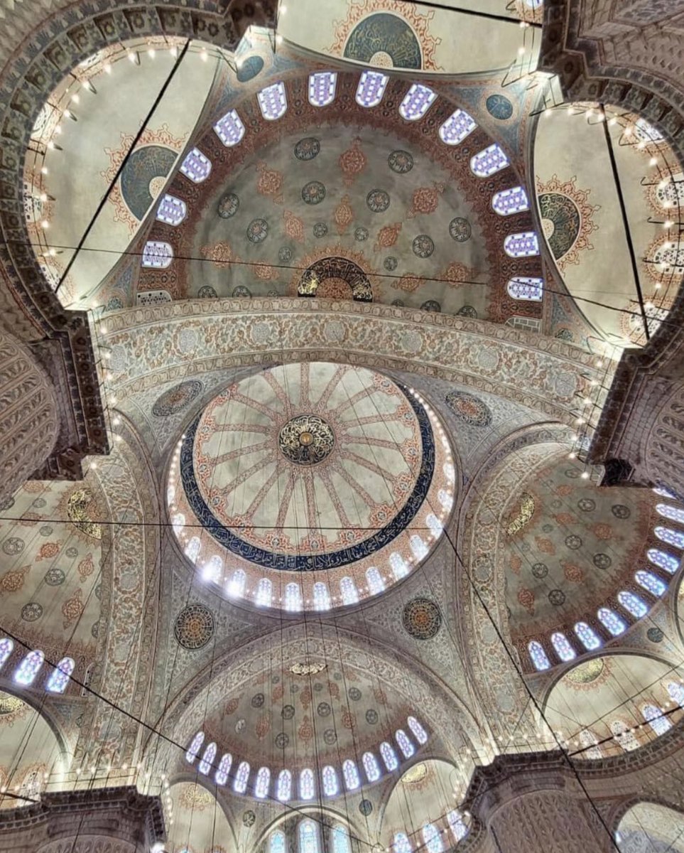 Istanbul Place tweet media