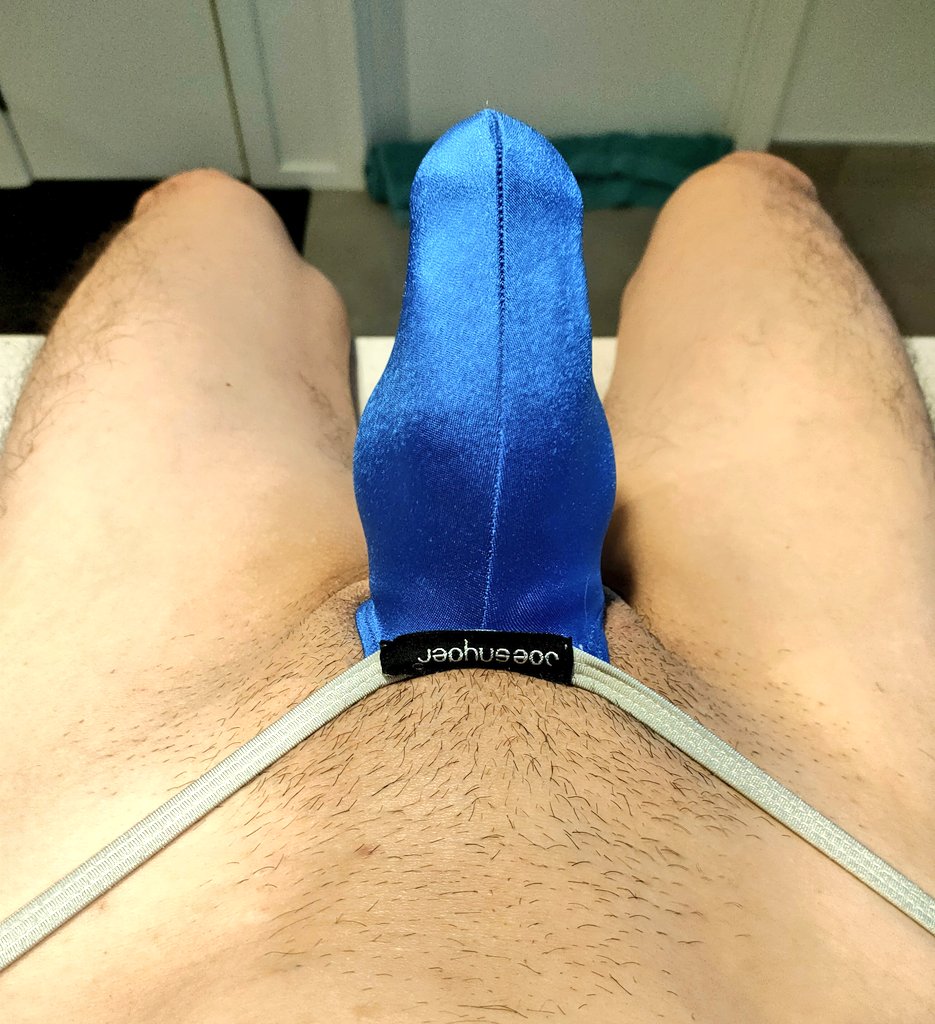 man_exhibition's tweet photo. @Bulgeworshiping #myBulgeworship #mybulge #bulgelover #bulge #thongbulge https://t.co/IyGnmDvdt1