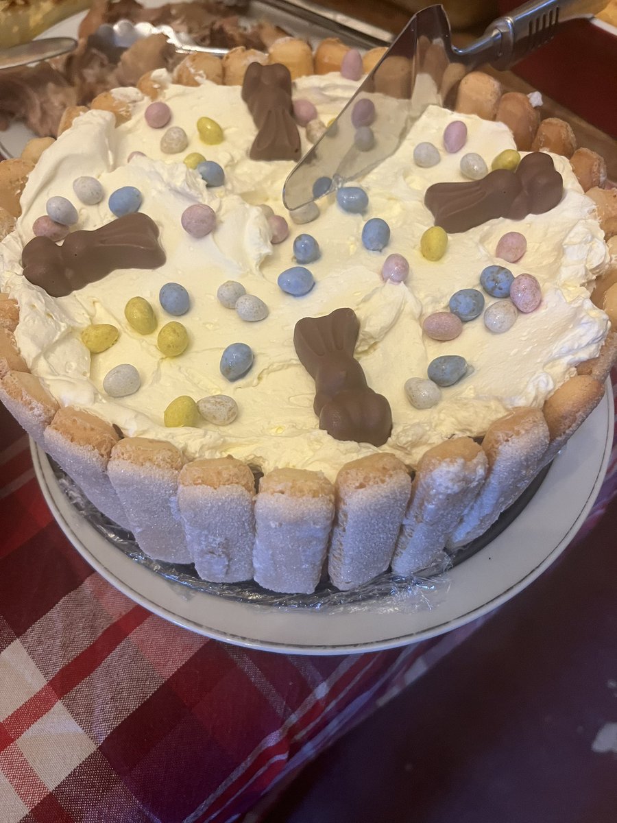 Was definitely worth a trip home just for my mums puddings. Easter inspired whiskey gateau. My god it was good, glad I’m staying the night and not driving back 😂😂