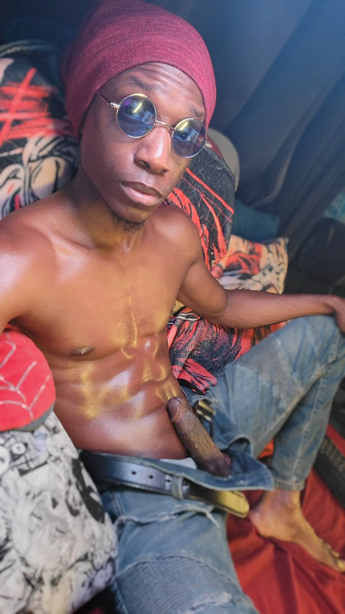 BlackLewdSpidey's tweet photo. Got the 🥕 come hop 🐇 https://t.co/KqkAZKasYN