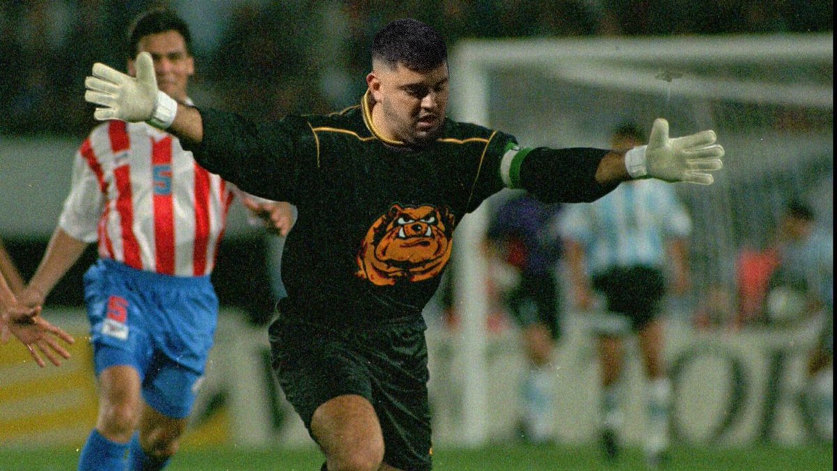 FcSokratis's tweet photo. Mañana no contaremos con la presencia de @Eduuriveroo8 bajo los 3 palos. Pero tranquilos, el Sokra siempre tiene un plan. https://t.co/BUYhC4can3