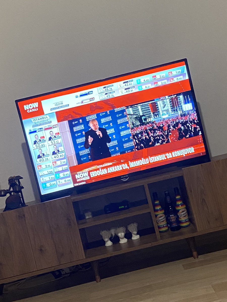 HAHAHHAAHAHSJSSHHSHSAHAHA