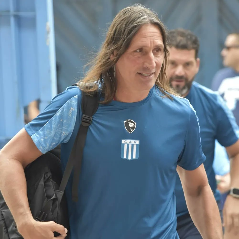 🔥 REVOLUCIÓN OLAVE

✅ Tercer triunfo al hilo para Racing (Cba) de la mano de su nuevo DT, para meterse dentro del Top 8 en la Zona A de la #PrimeraNacional: En este caso, 1-0 vs. Gimnasia de Jujuy con gol de Nasta

🤝 Por la misma Zona: 0-0 entre Alvarado (8°) y Guemes (16°)