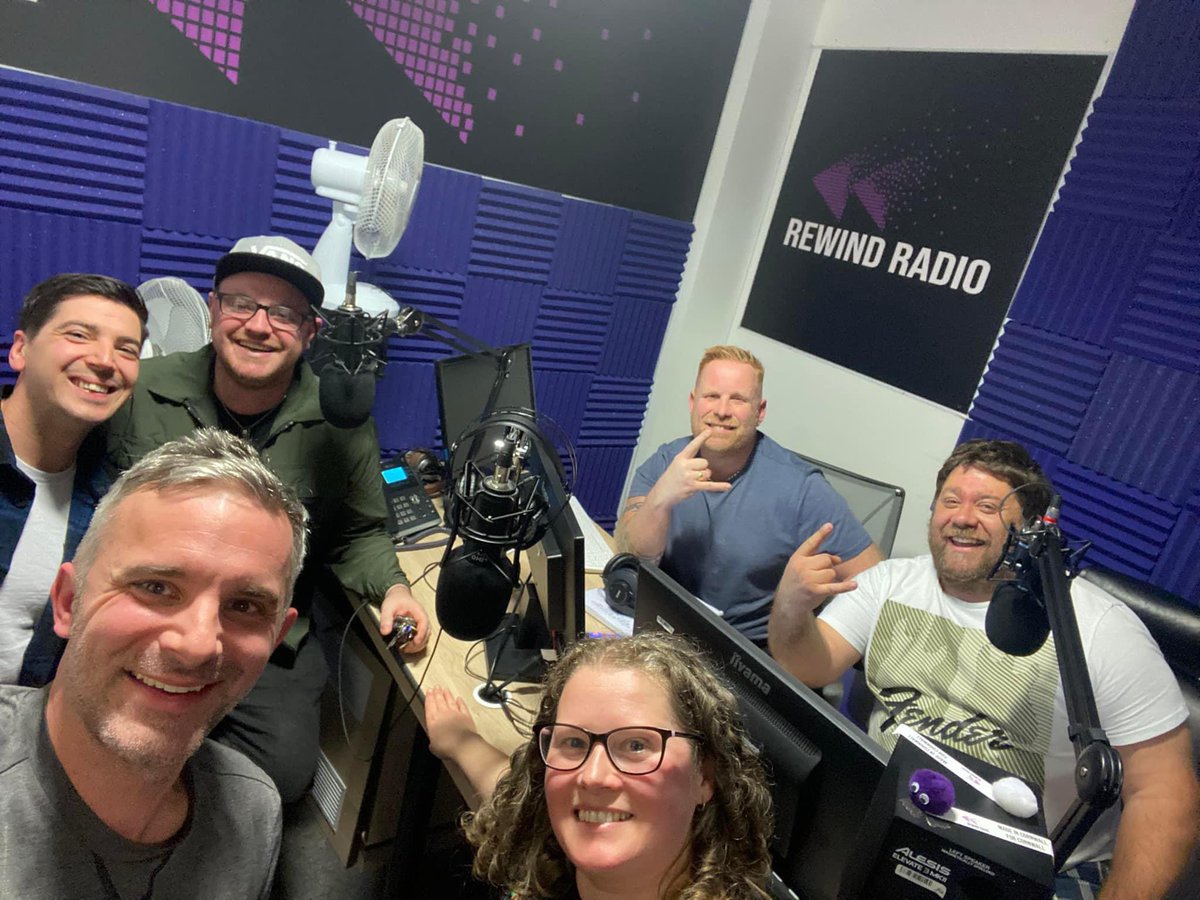 cornishloverboy's tweet photo. Thanks Dave and Fudge at Rewind Radio for having us in, we had a blast! If you fancy hearing us ramble on, grab the rewind radio app and listen again 🔥 

We will be at Tuckers Grave Inn on 13/04/24 blasting out some Queen in the barn! 

See you there #TributeBand #Queen https://t.co/UDXPRhKUA6