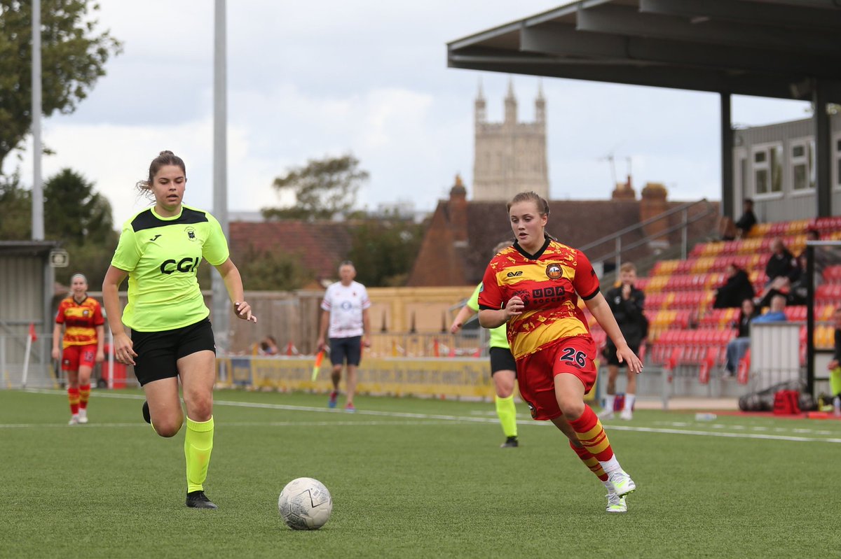 🔎 FRIENDLY WANTED | We're looking for a home friendly match for our Development team on either Sunday 14th or Sunday 21st April. @WoSo_Friendlies 📸 Neil Phelps