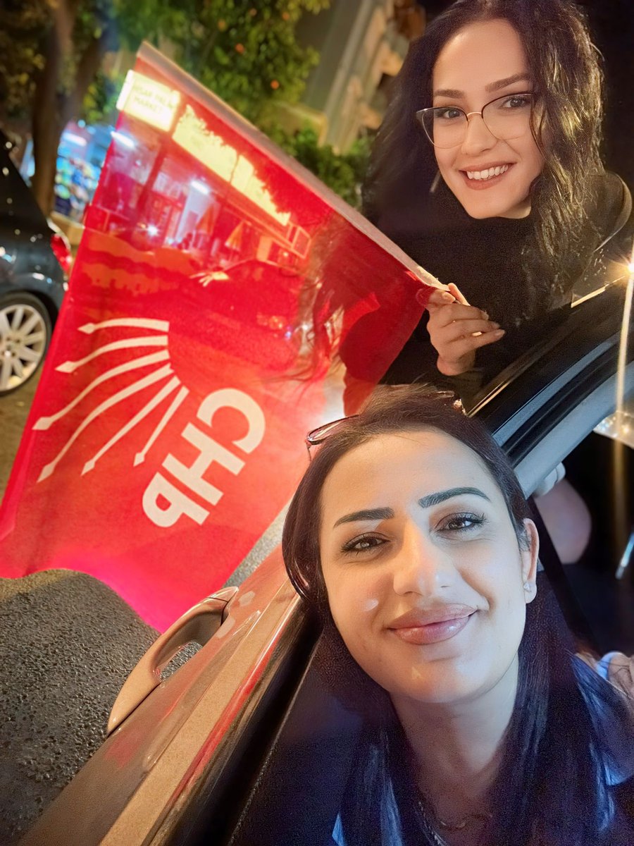 Akpli ablamla konvoy keyfs:D (yüzü gülüyor ama içi yanıyor) :D:D