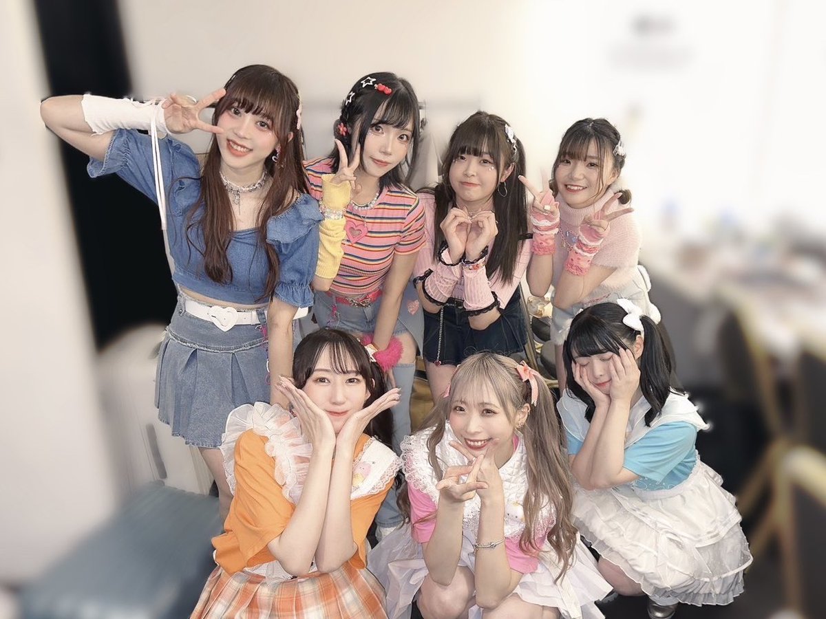 りか tweet media