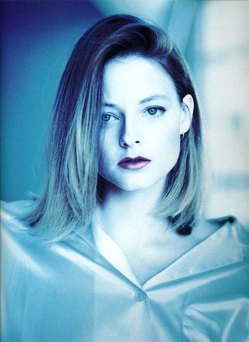 JODIE FOSTER - Página 9 GKB8q0XXwAAsQgG?format=jpg&name=small