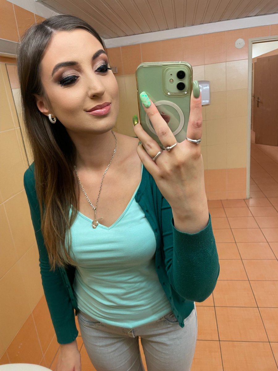 meshty95's tweet photo. #diary #memories #thoughts #writing #twitterdiary #lifeofmeshty #blogger #march2024 #goodbyemarch #writer #twitterblogger #girlsoftwitter #myself #slovakgirl #czechgirl #hungariangirl #chimneycake #bowling #photoshoot
-
✨Goodbye March✨
-
𝘏𝘰𝘸 𝘸𝘢𝘴 𝘺𝘰𝘶𝘳 𝘔𝘢𝘳𝘤𝘩? 📚 
- https://t.co/b1o79HNnoO