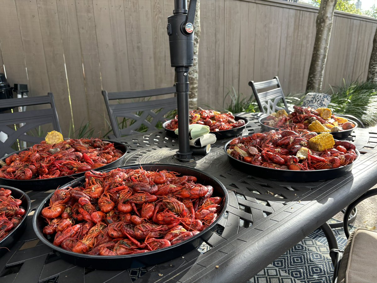 Kyle M Rose (@kylerosemd) on Twitter photo Finally back at the Crescent City Classic. 10K PB followed by the best recovery food known to man. #CCC10K
<a href="/OchsnerUrology/">OchsnerUrology</a> is showing up strong next year Finally back at the Crescent City Classic. 10K PB followed by the best recovery food known to man. #CCC10K
<a href="/OchsnerUrology/">OchsnerUrology</a> is showing up strong next year